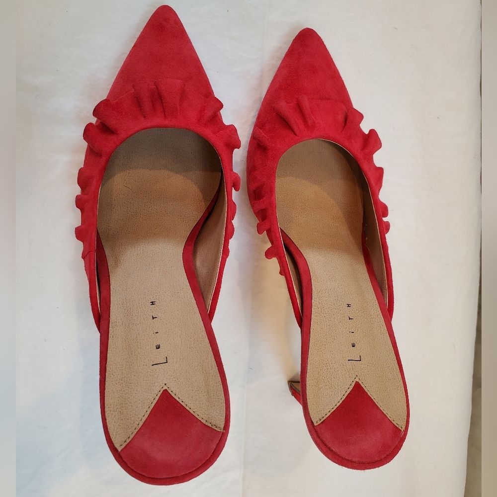 Leith red suede mule with ruffle - Picture 3 of 11